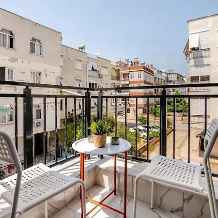 Old Town 5 Min 2bed 1000 Mbps Wi-fi أنطاليا