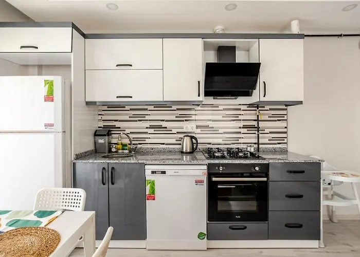 Old Town 5 Min 2bed 1000 Mbps Wi-fi Apartment *